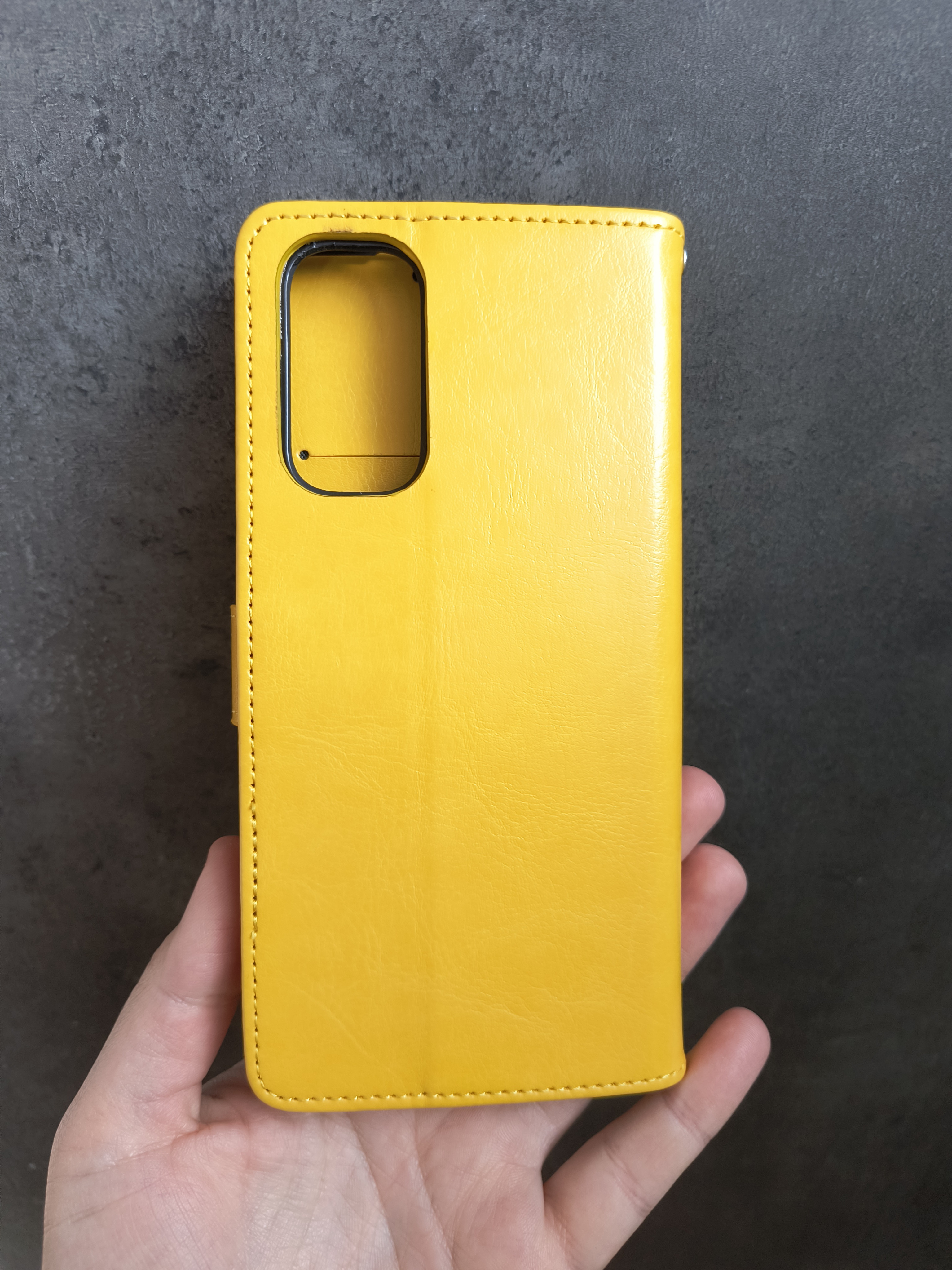 Xiaomi Redmi Note 11 / Redmi Note 11S kožené prešívané púzdro žlté