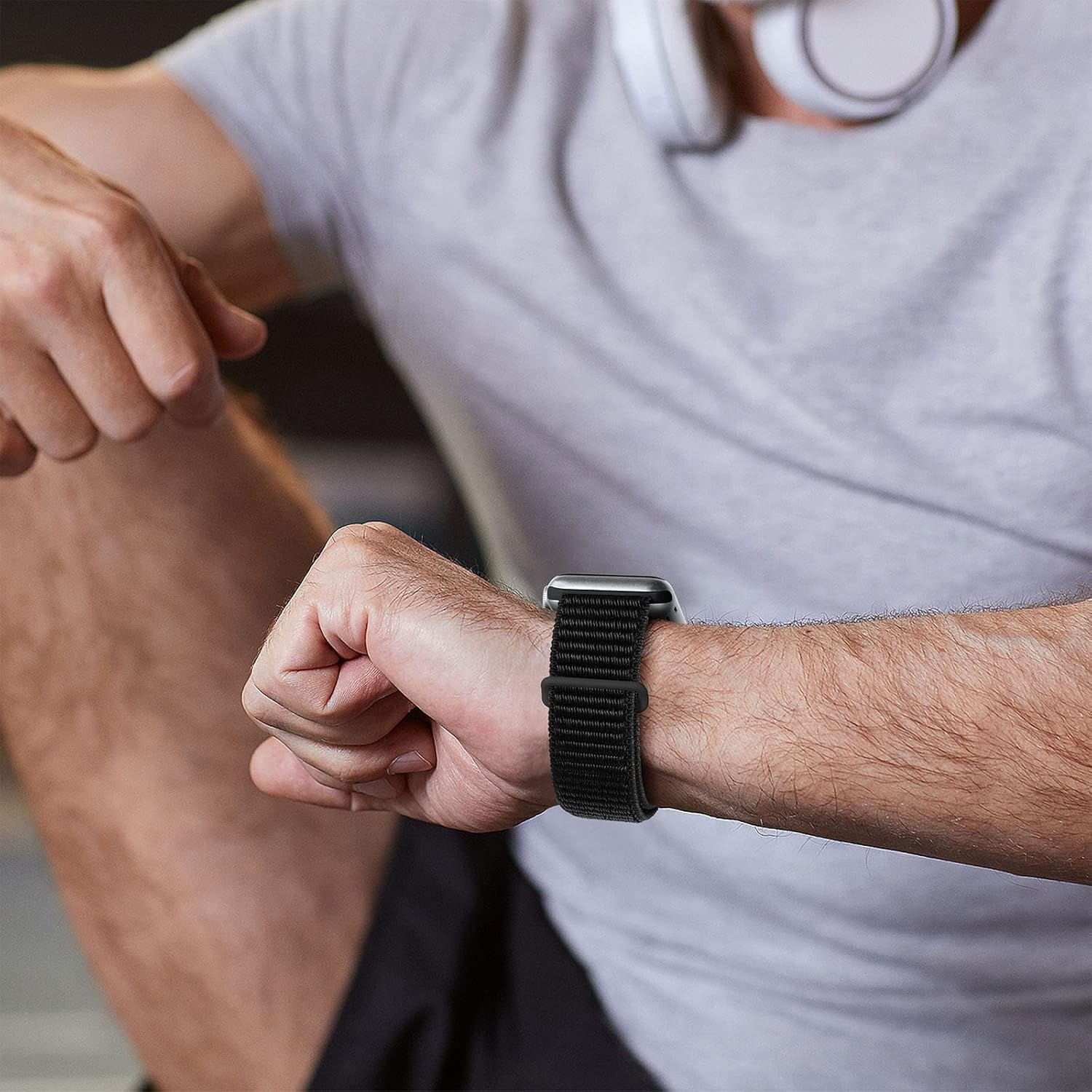 Apple Watch 38mm / 39 / 40mm / 41mm remienok nylonový čierny