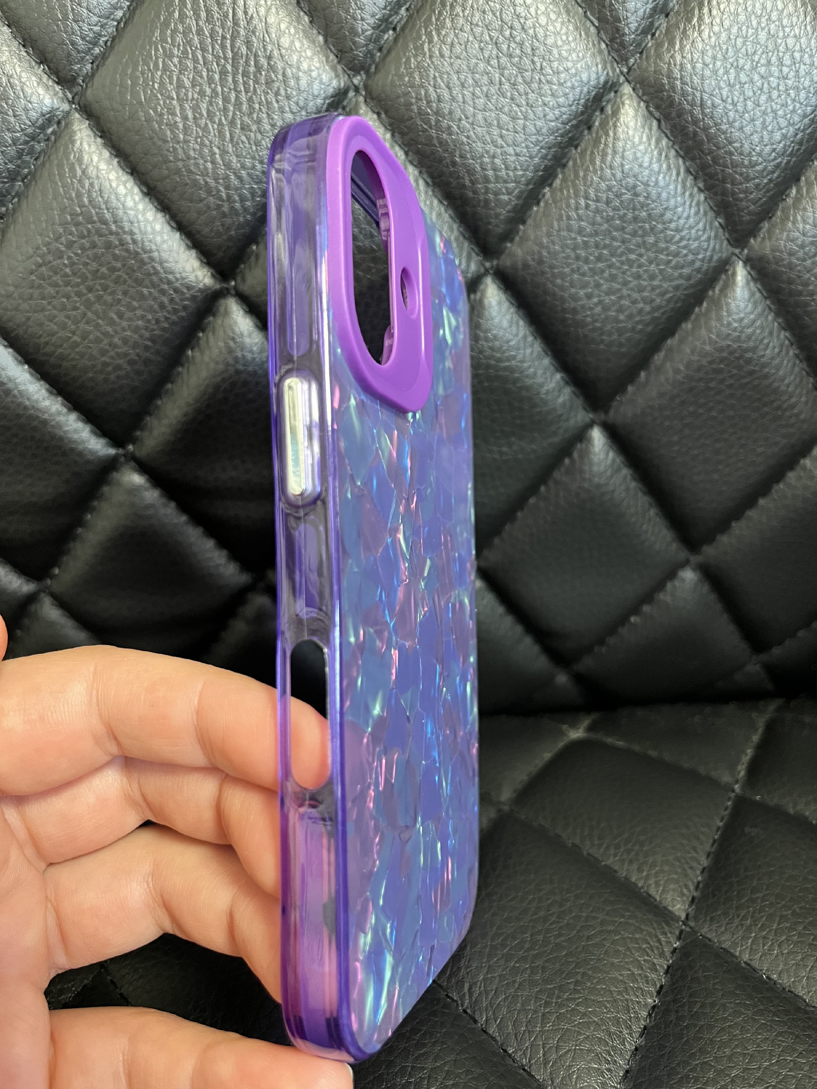 iPhone 16 zadný kryt Tutti Frutti fialový