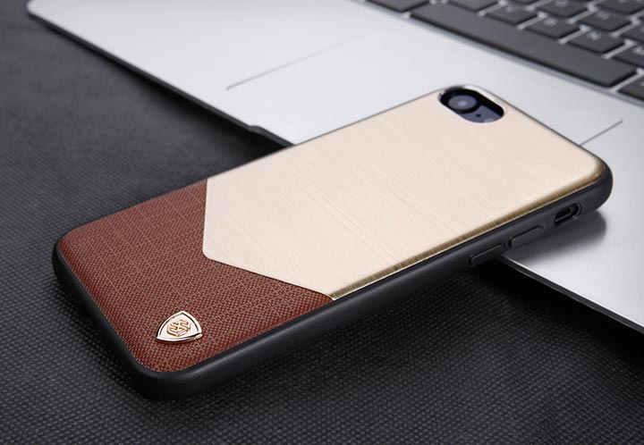 iPhone 7 Plus / 8 Plus púzdro Nillkin Lensen hnedo-zlaté