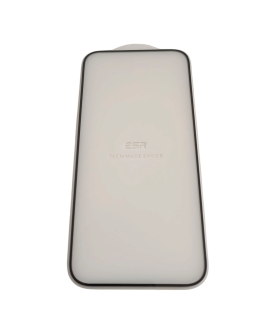 iPhone 15 Pro ochranné tvrdené sklo s čiernym rámikom ESR